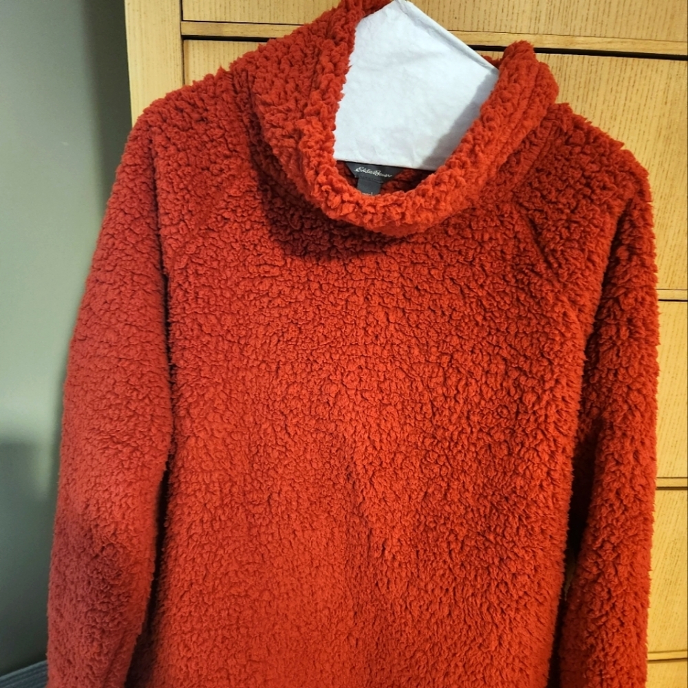 Cozy Rust Sherpa Pullover
